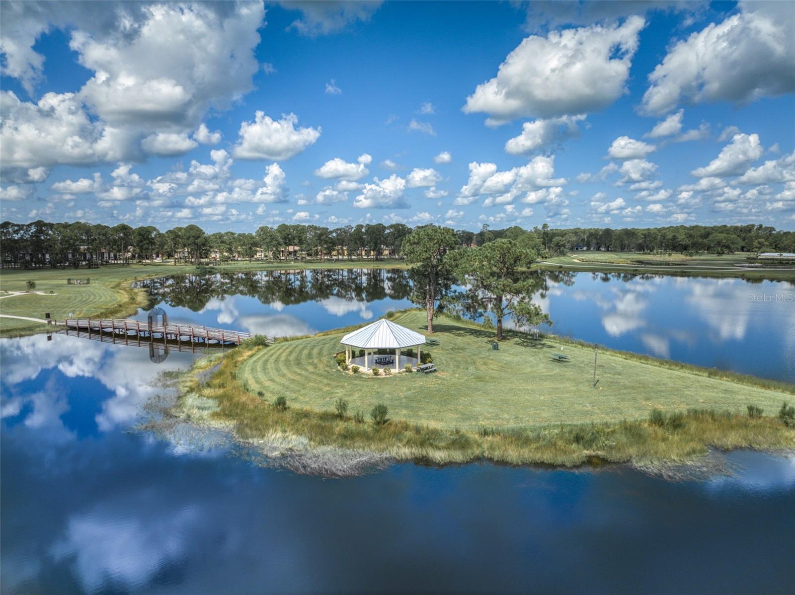 SUN N LAKE - Residential