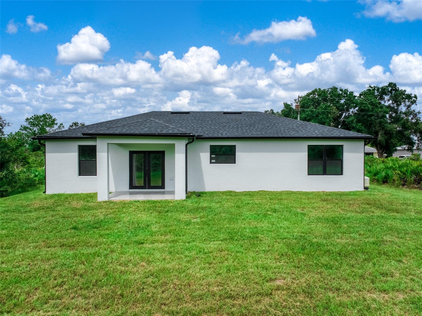SUN N LAKE - Residential