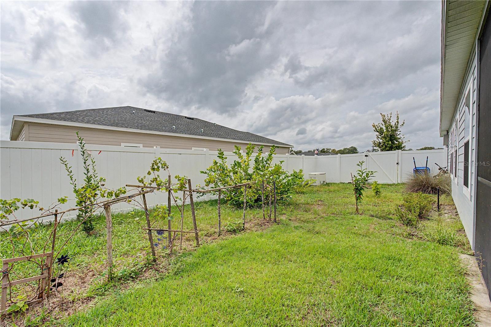COUNTRY LANE ESTATES - Residential