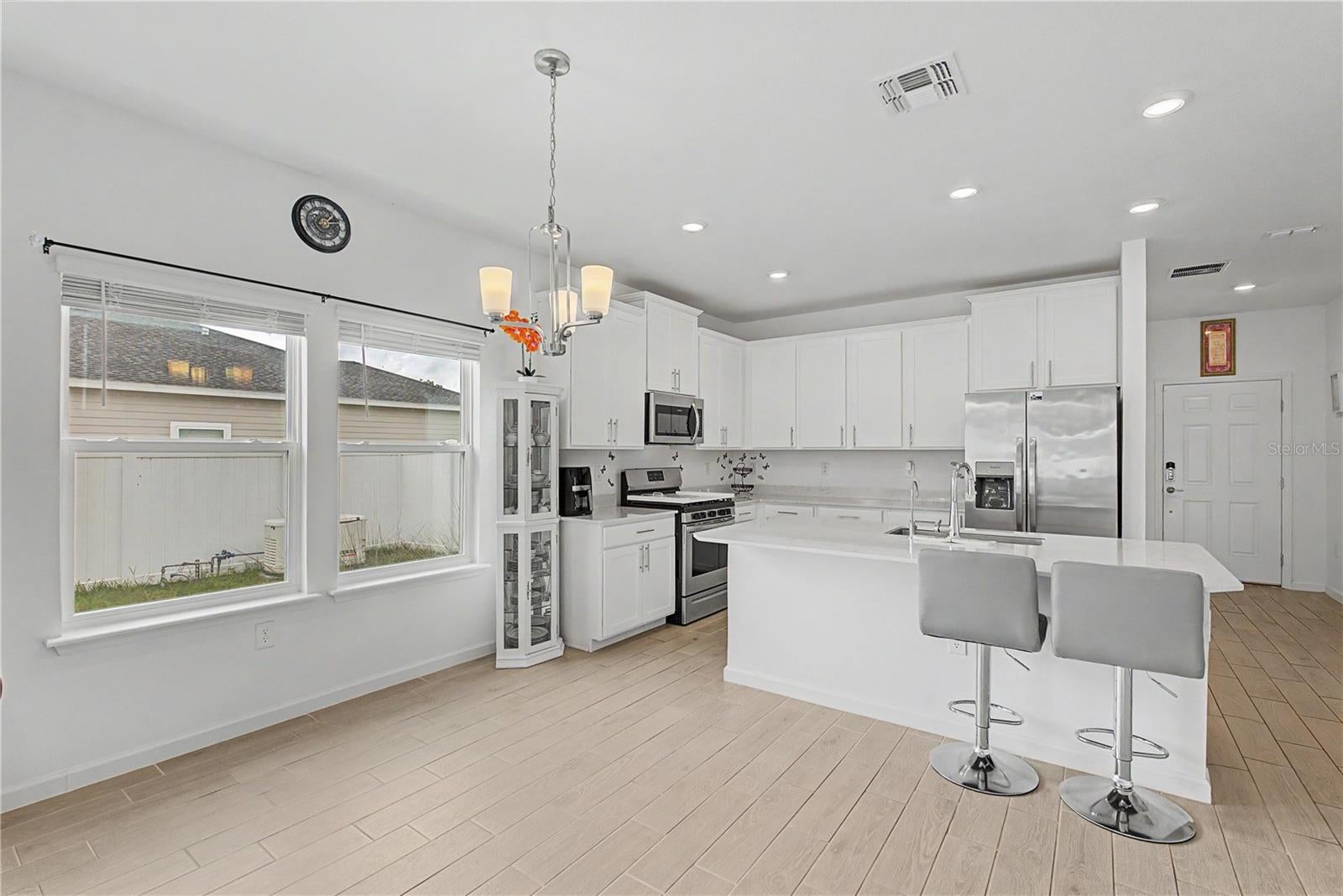 COUNTRY LANE ESTATES - Residential