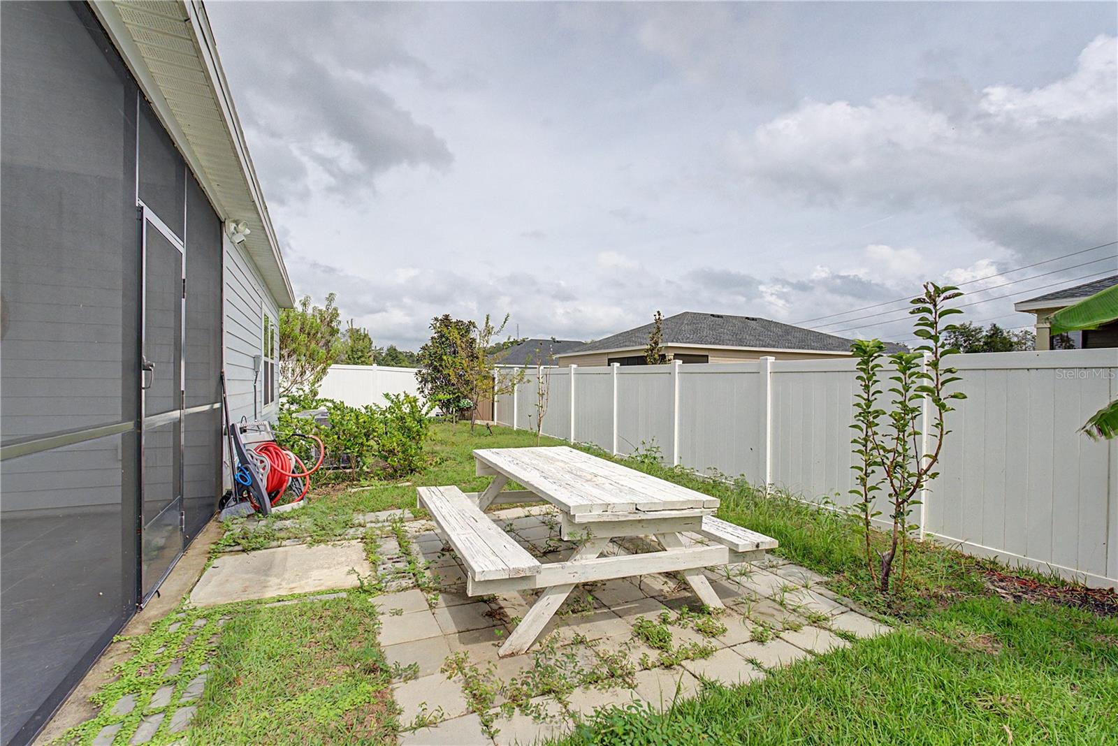 COUNTRY LANE ESTATES - Residential