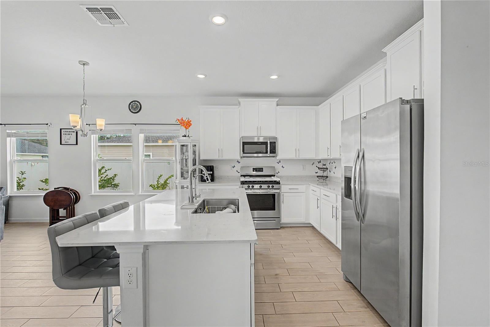 COUNTRY LANE ESTATES - Residential