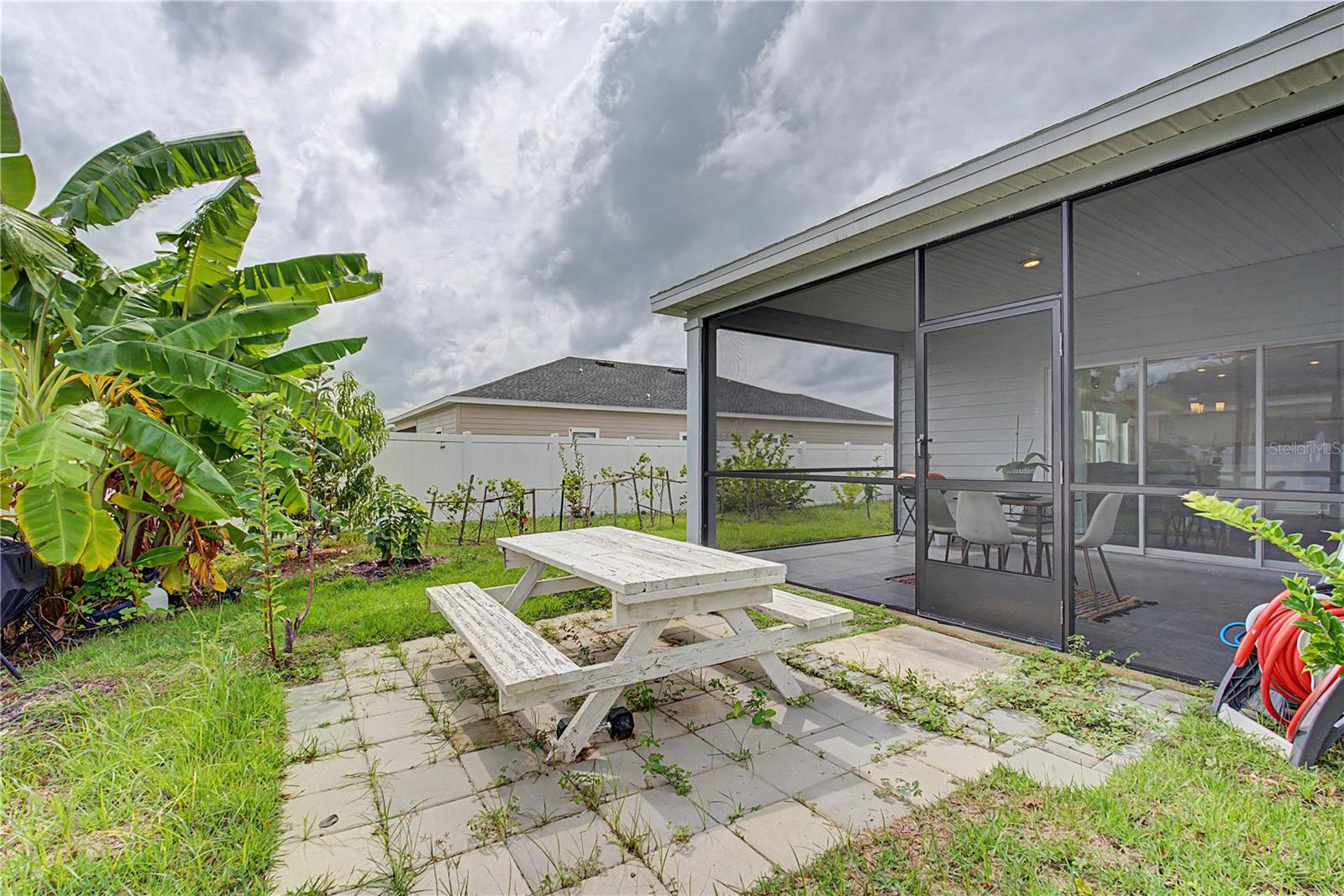 COUNTRY LANE ESTATES - Residential