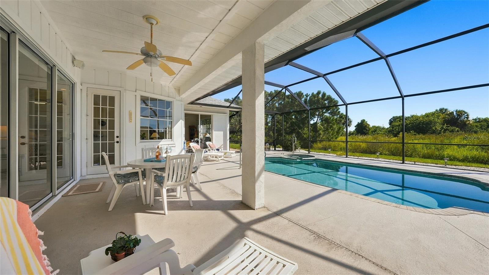 ROTONDA WEST WHITE MARSH - Residential
