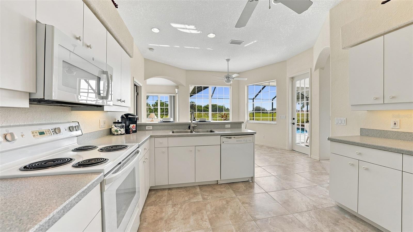 ROTONDA WEST WHITE MARSH - Residential