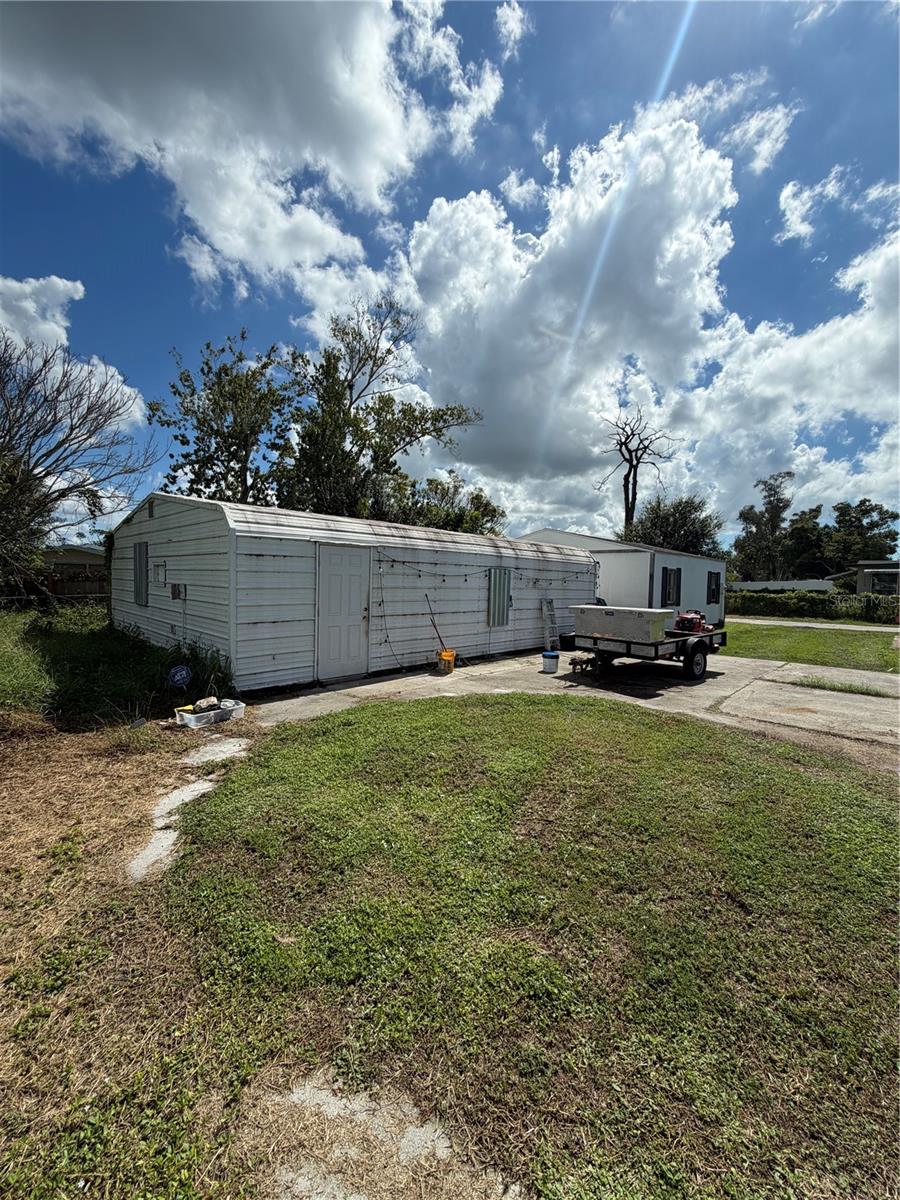 DEER-CREEK PARK - Residential