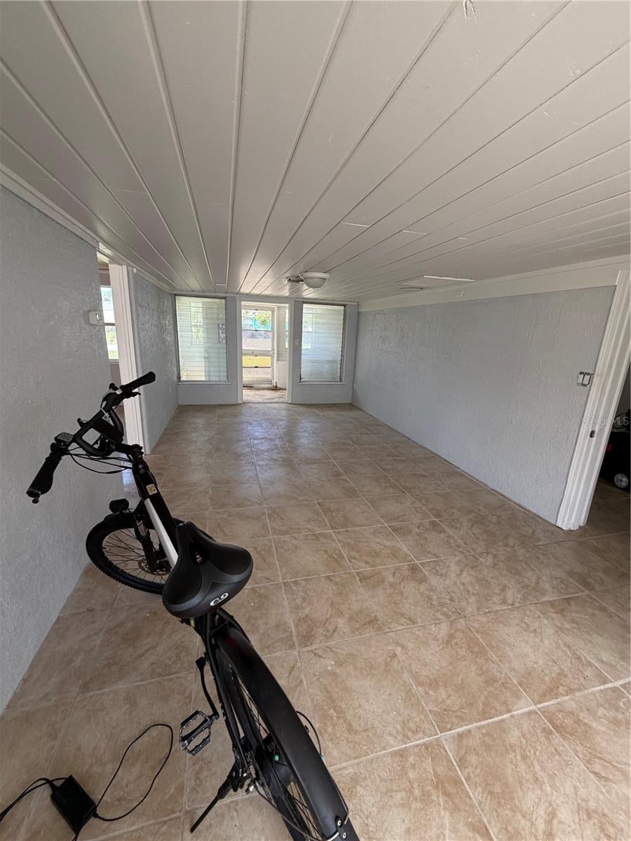 DEER-CREEK PARK - Residential