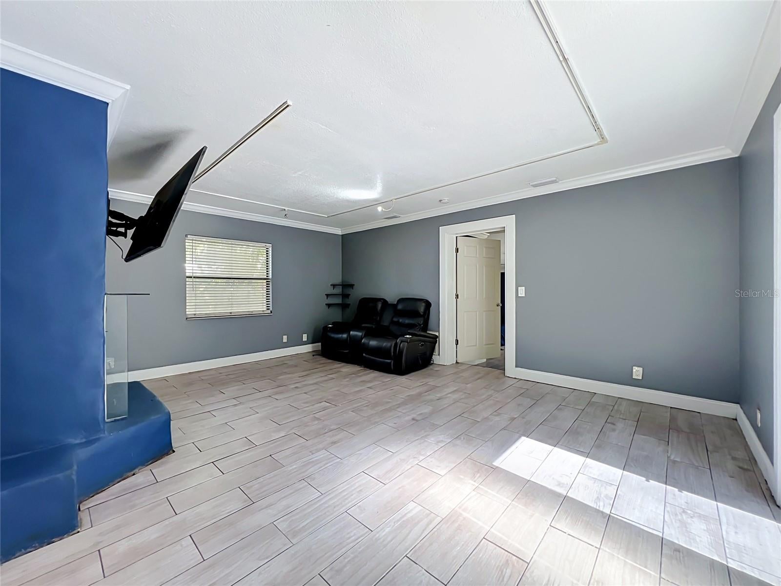 CONDEL GARDENS - Residential