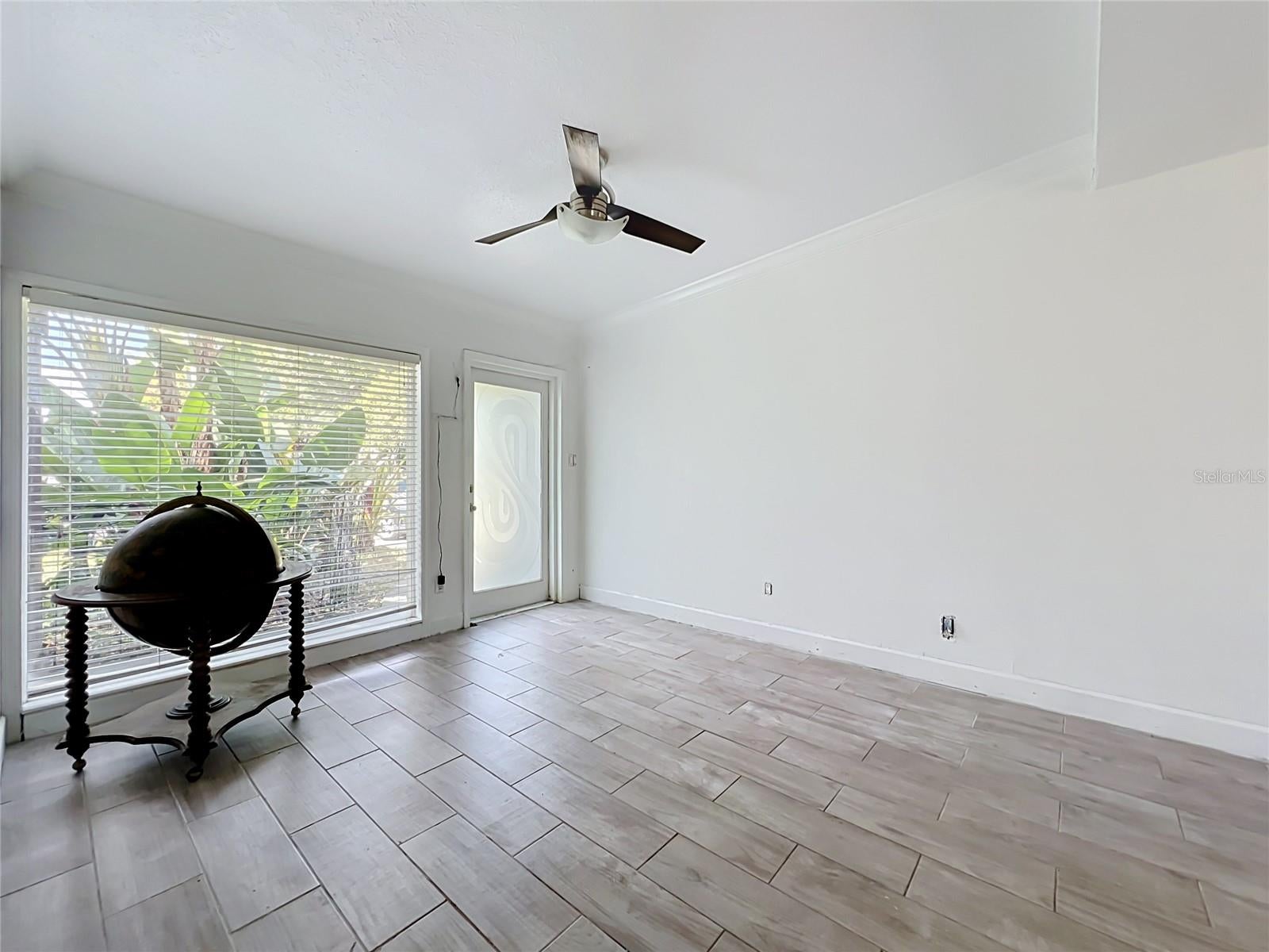 CONDEL GARDENS - Residential
