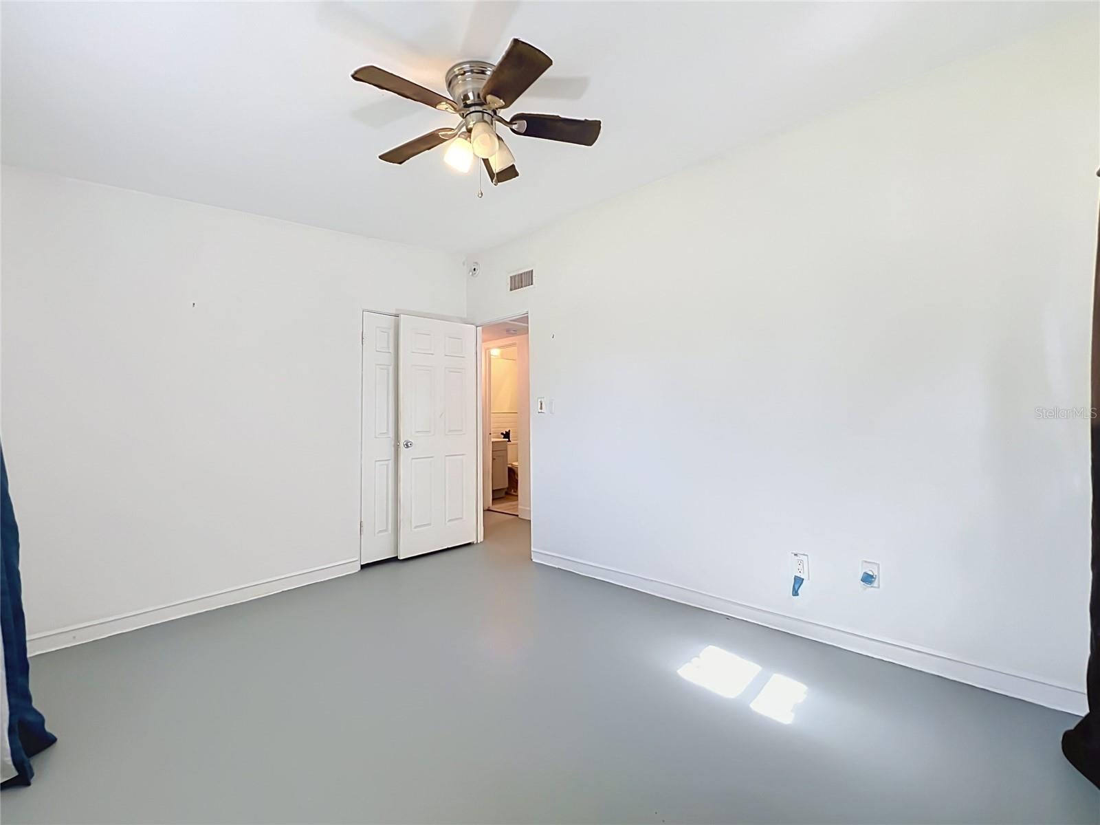 CONDEL GARDENS - Residential