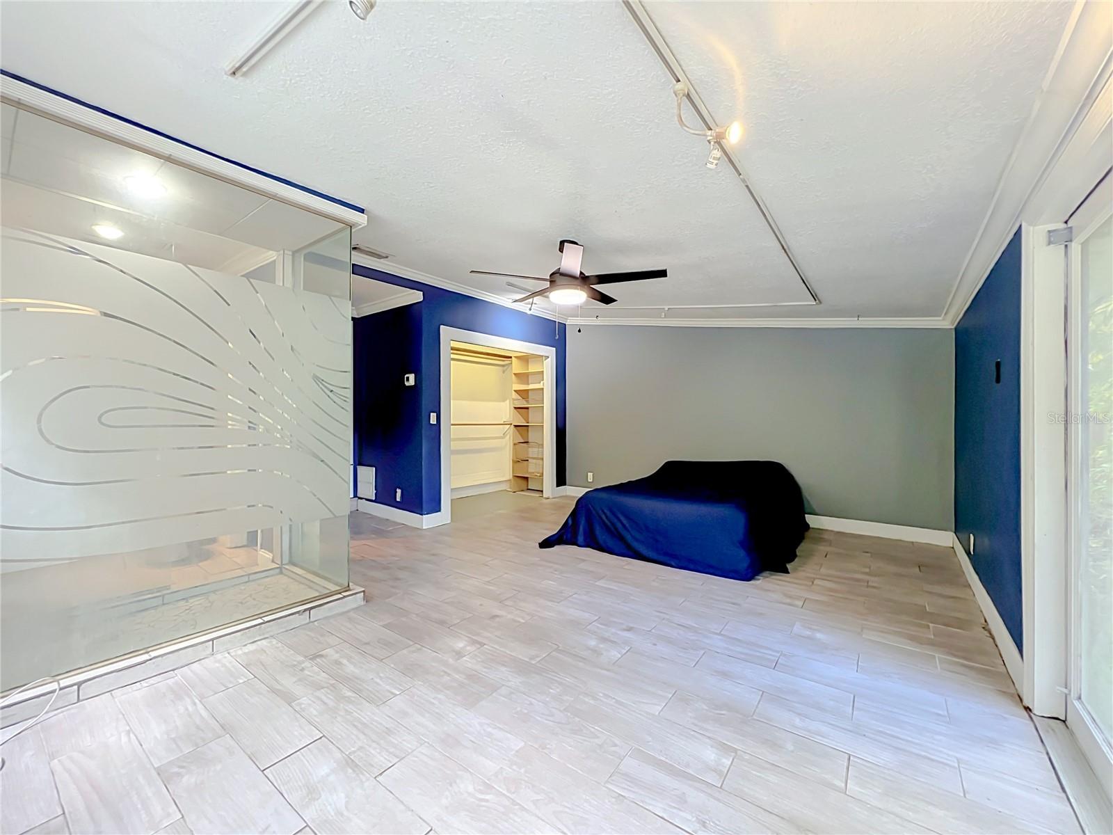 CONDEL GARDENS - Residential