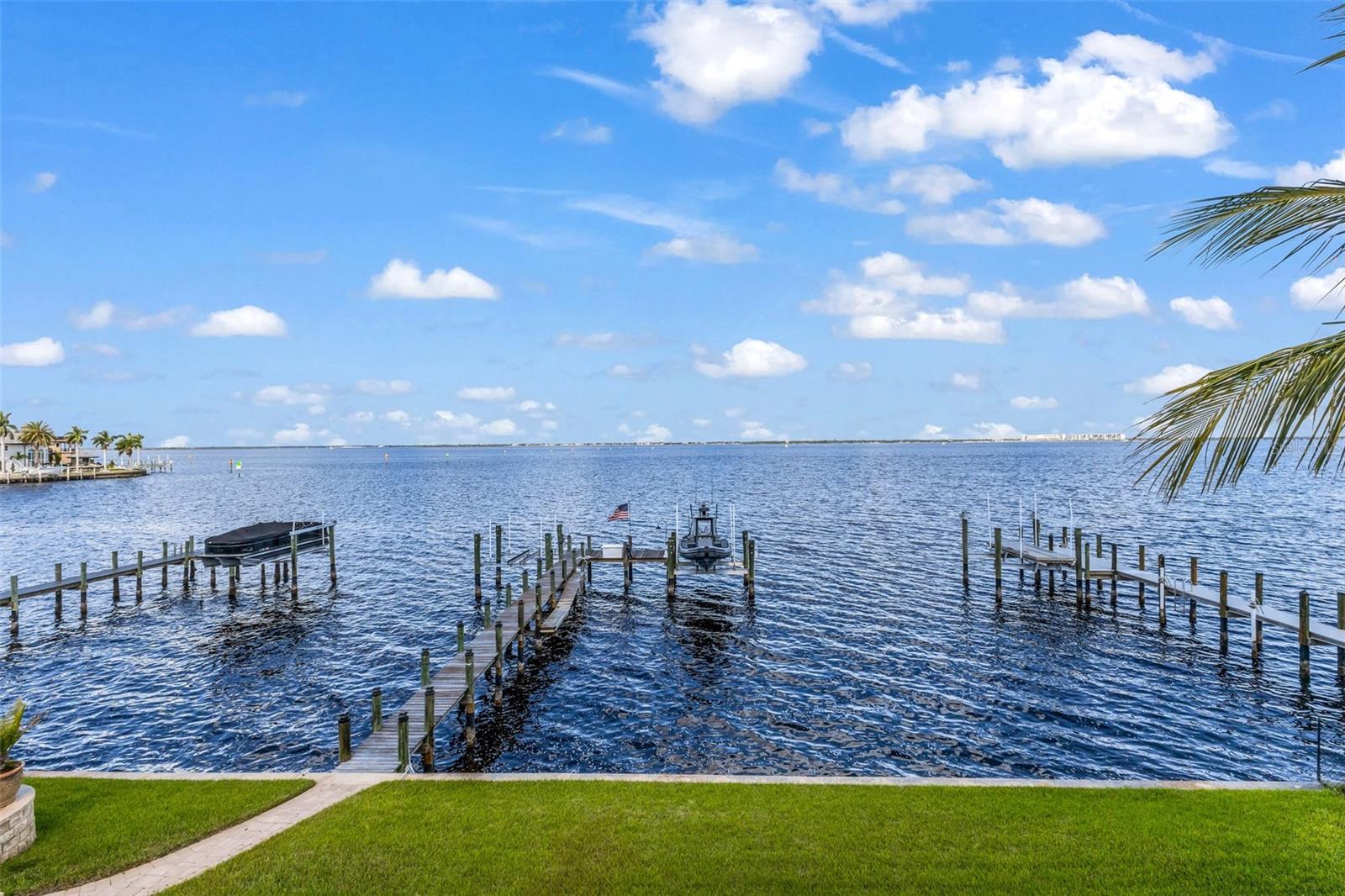 PUNTA GORDA ISLES - Residential