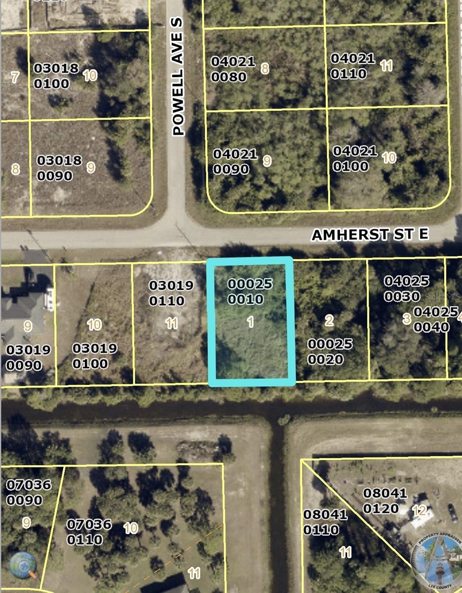 LEHIGH ACRES - Land