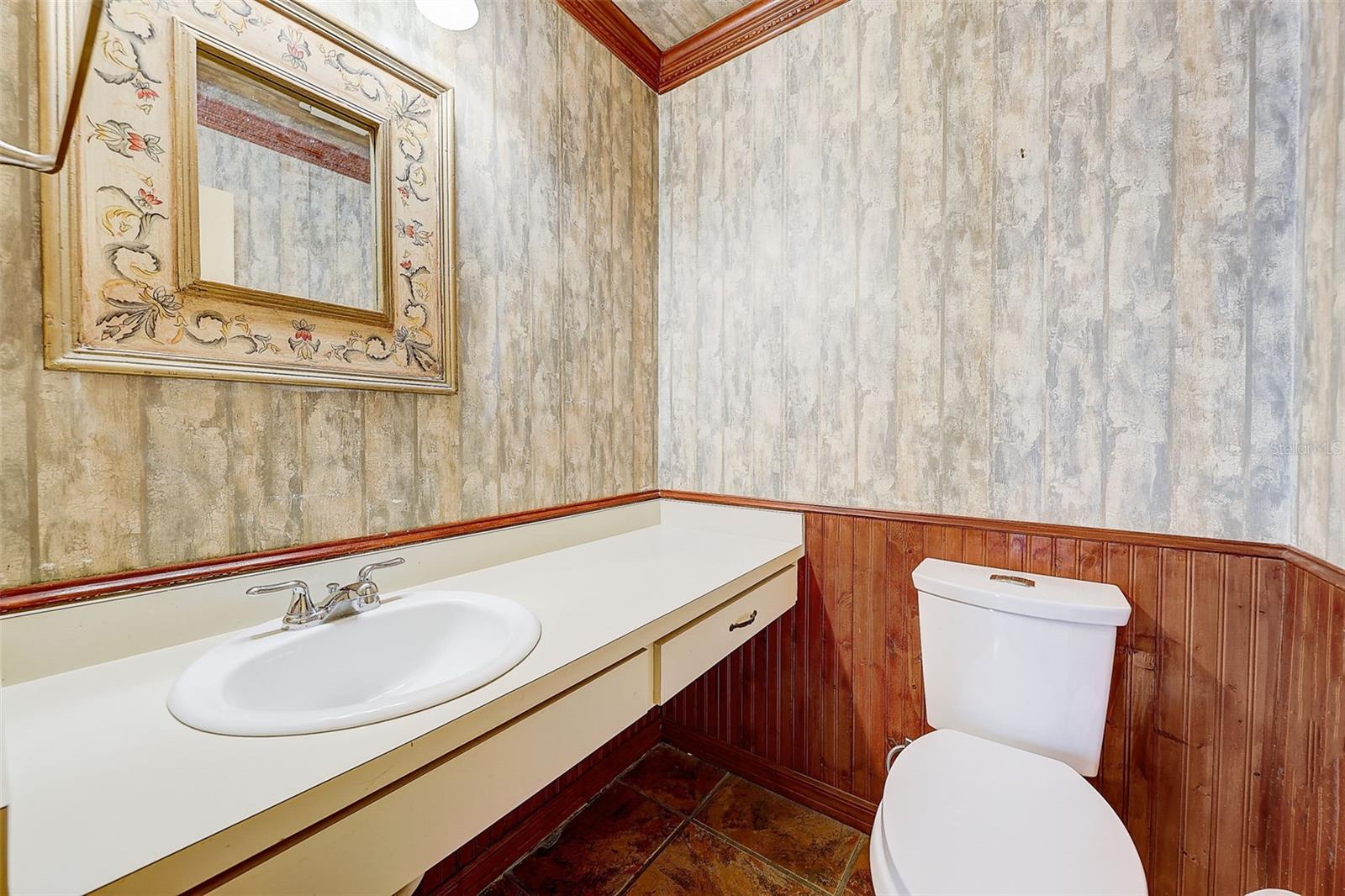 ISLAND CLUB AT ROSEMONT CONDO - Residential