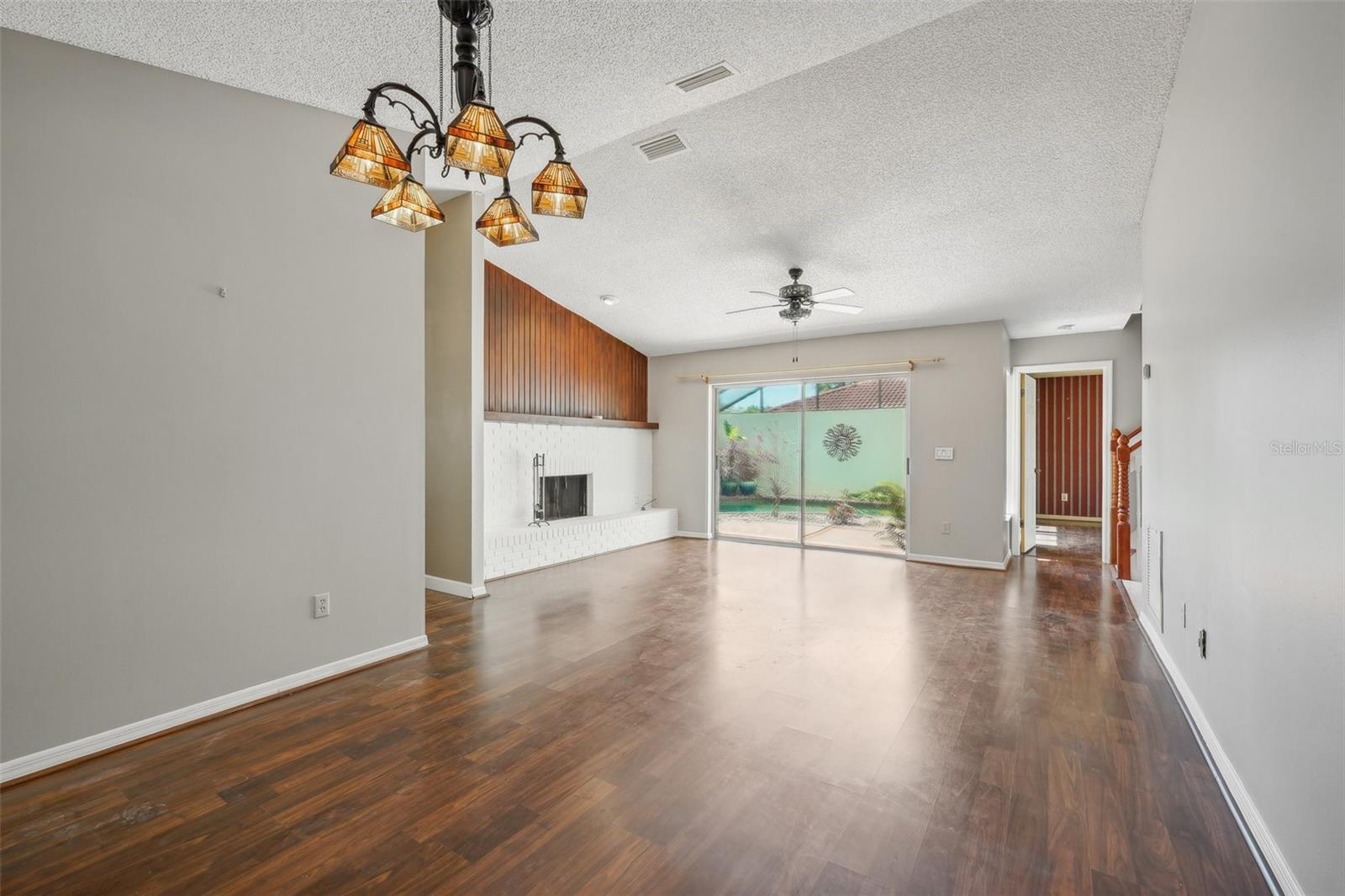 ISLAND CLUB AT ROSEMONT CONDO - Residential