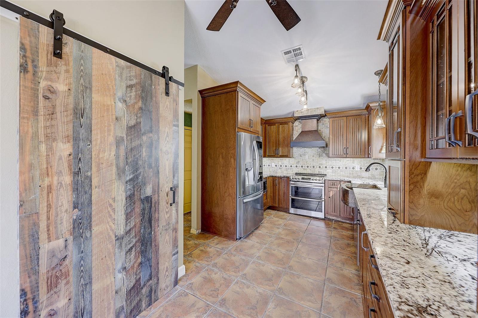 ISLAND CLUB AT ROSEMONT CONDO - Residential