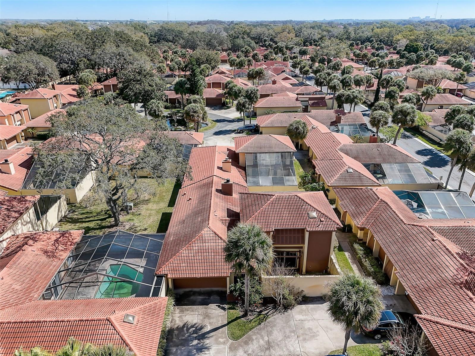 ISLAND CLUB AT ROSEMONT CONDO - Residential