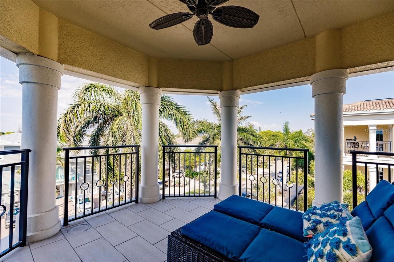 BEACH VILLAS AT THE OASIS - Residential