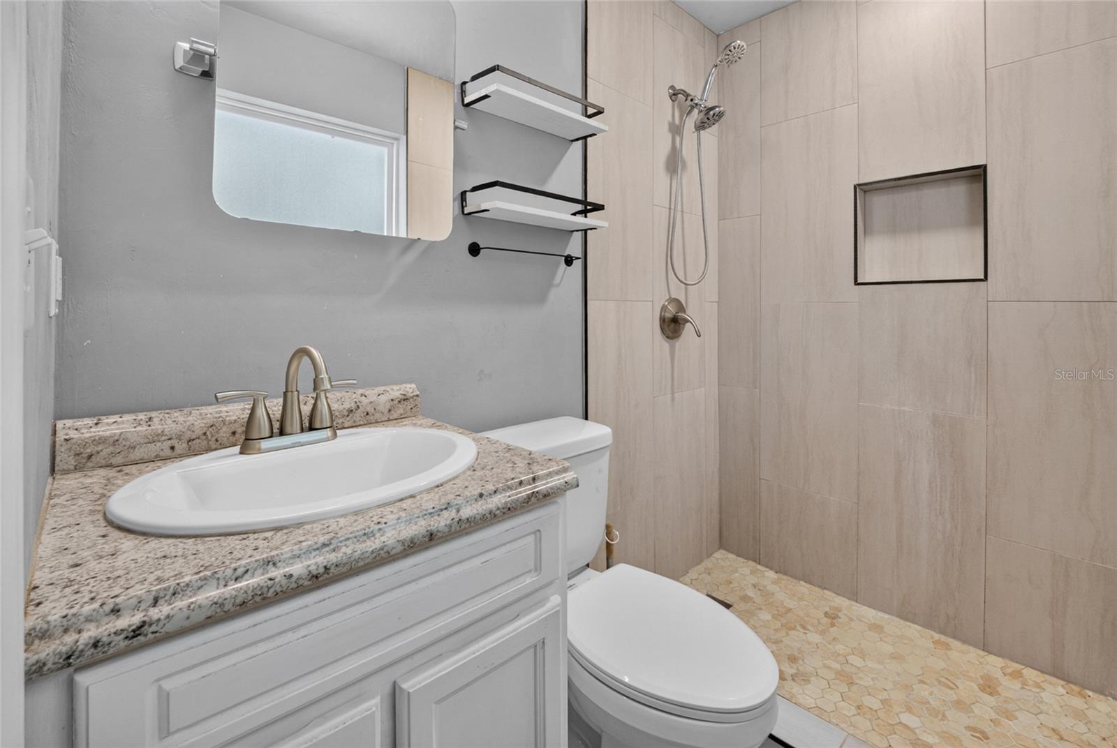 OAKVILLA SUB - Residential