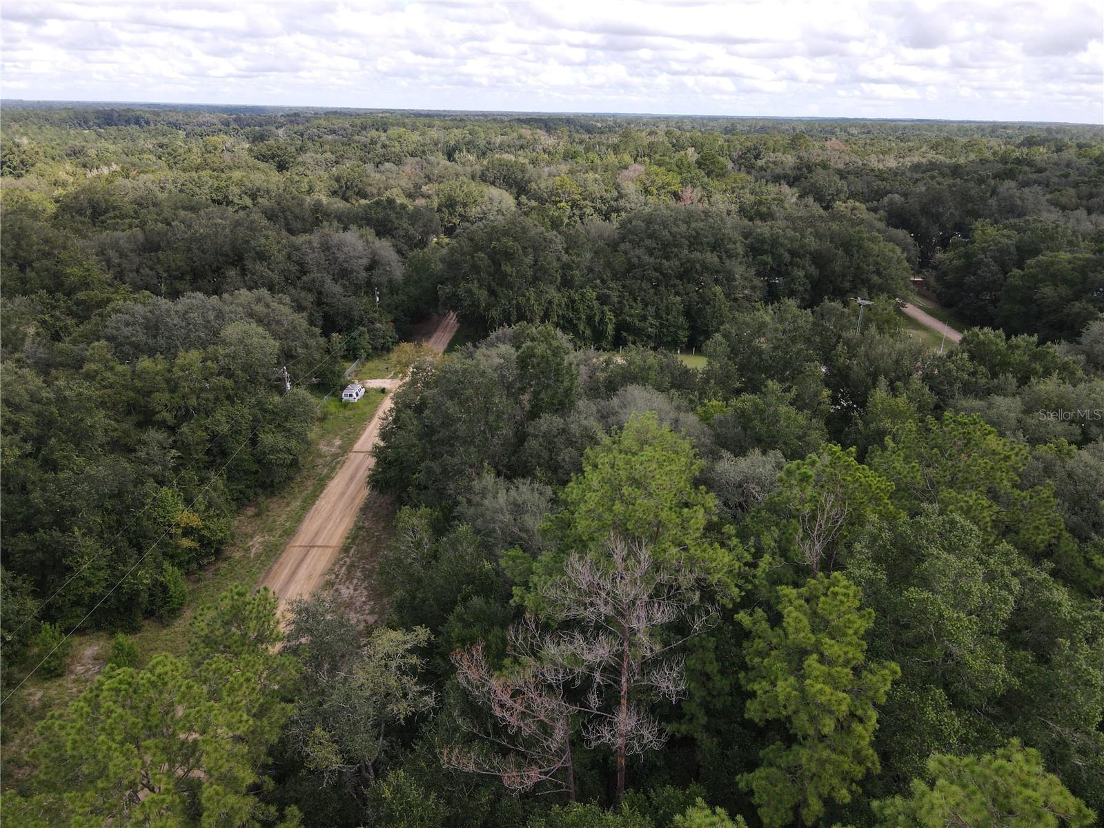 INTERLACHEN LAKES ESTATES - Land