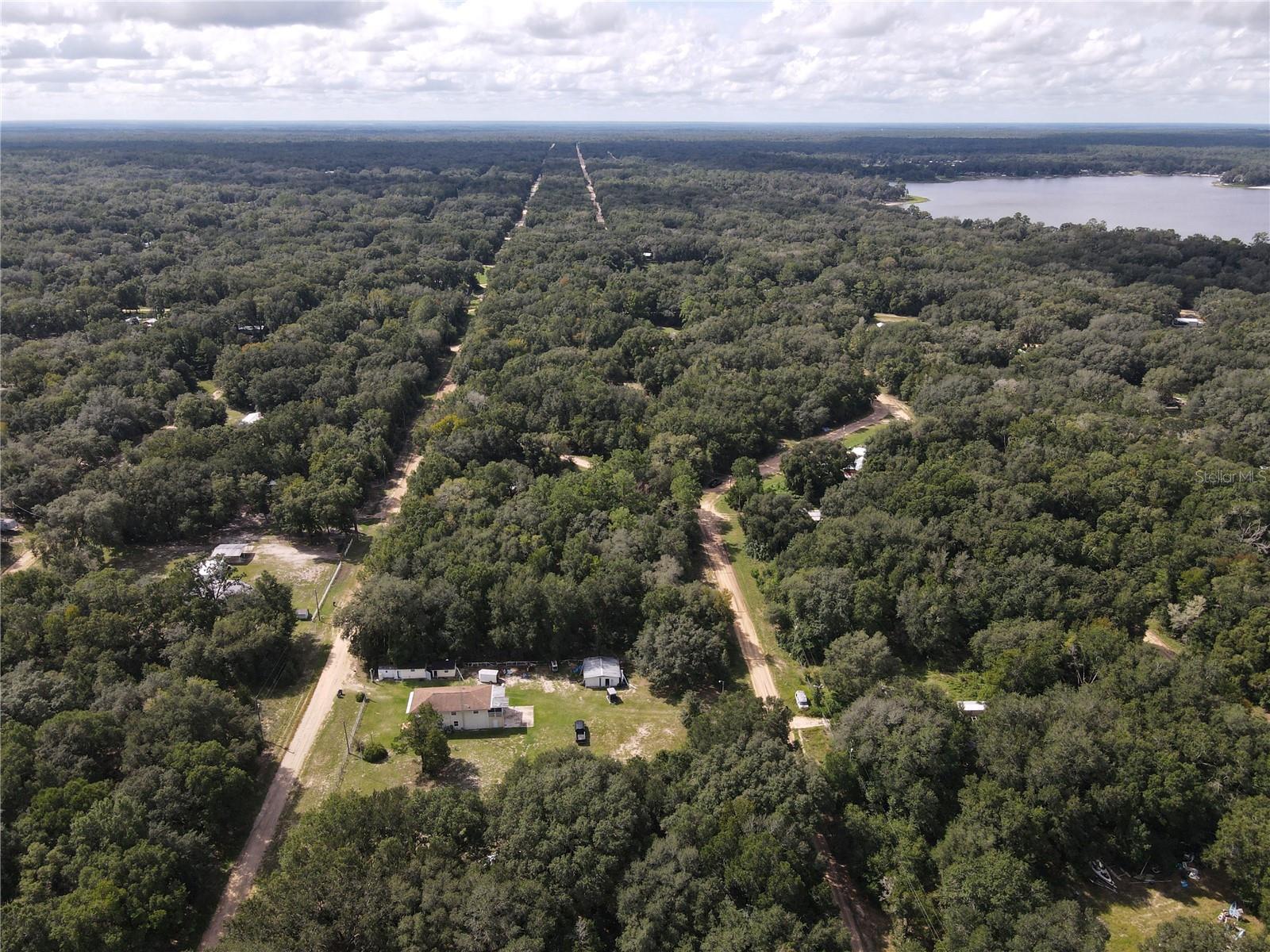 INTERLACHEN LAKES ESTATES - Land