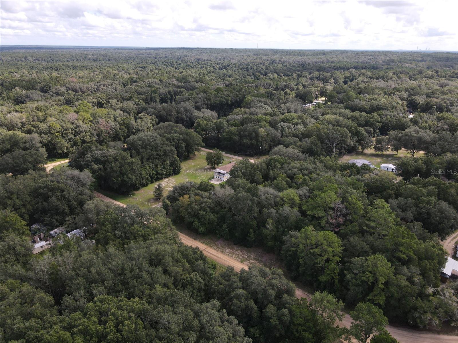 INTERLACHEN LAKES ESTATES - Land