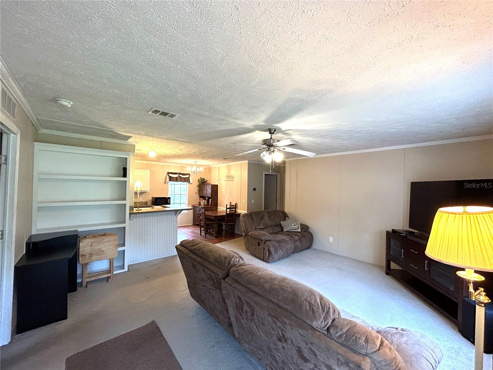 WILLISTON HLNDS - Residential
