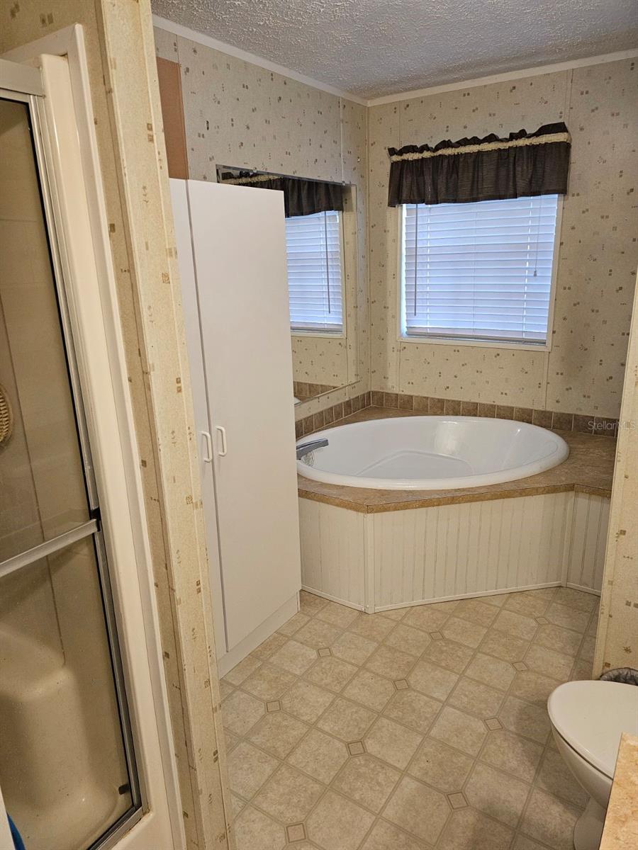 WILLISTON HLNDS - Residential