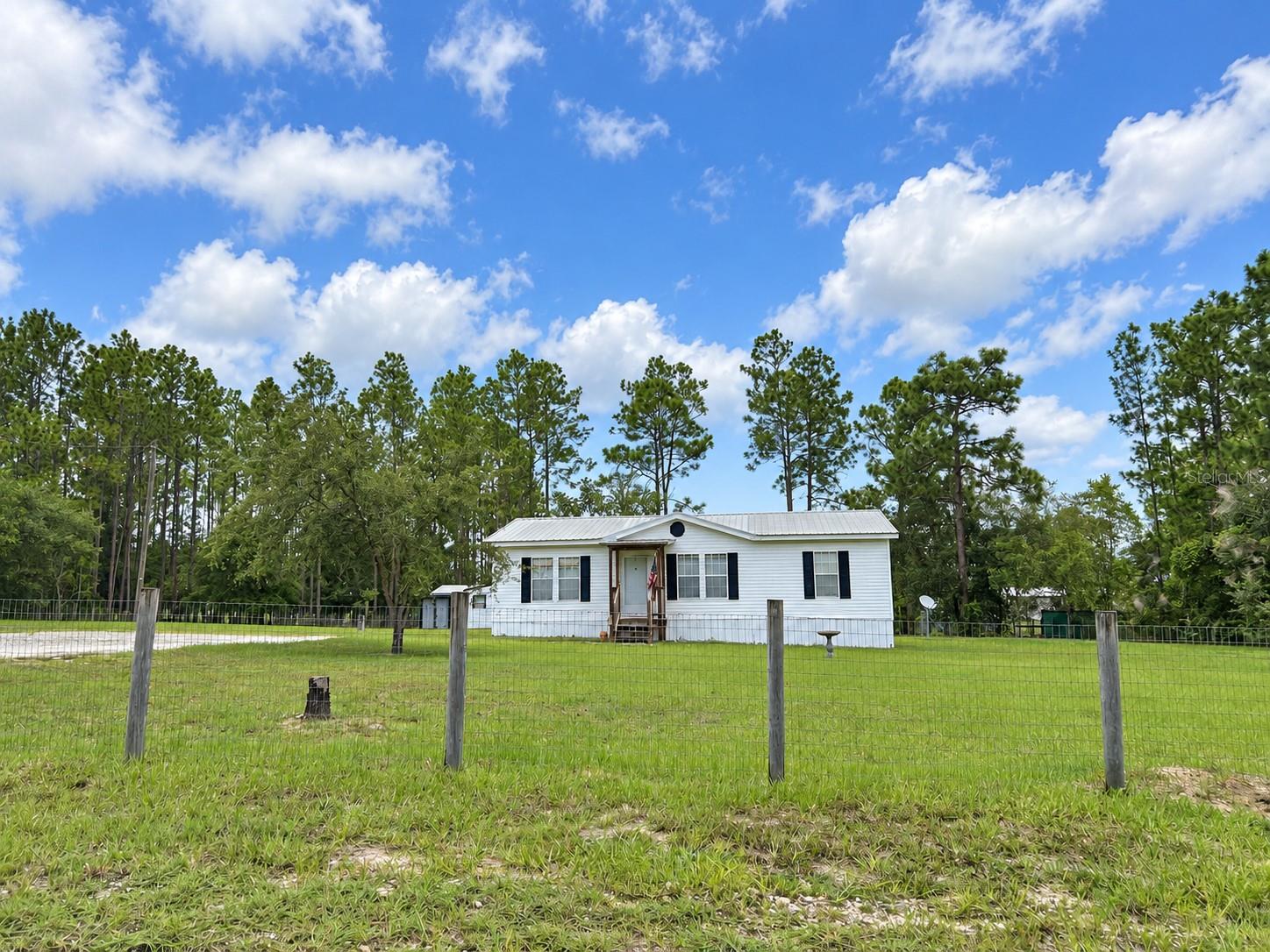 WILLISTON HLNDS - Residential