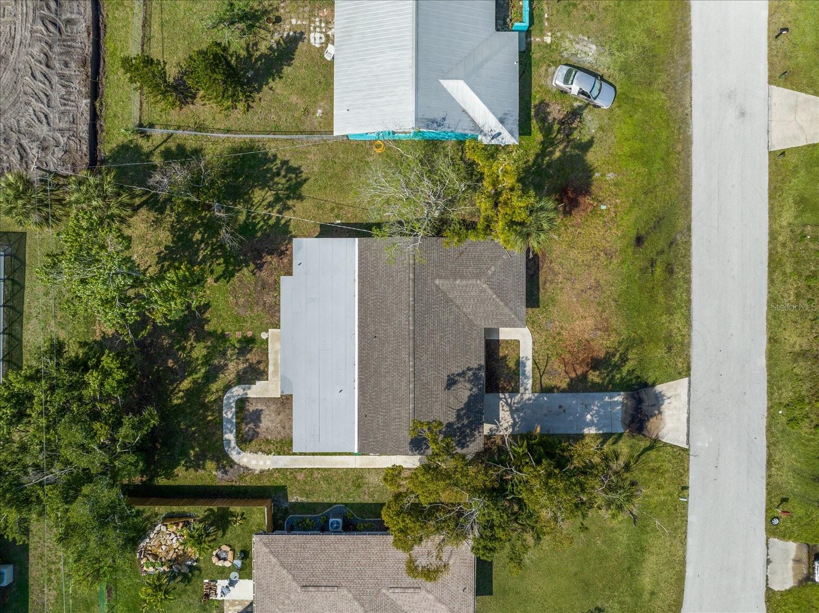 ROTONDA SHORES - Residential