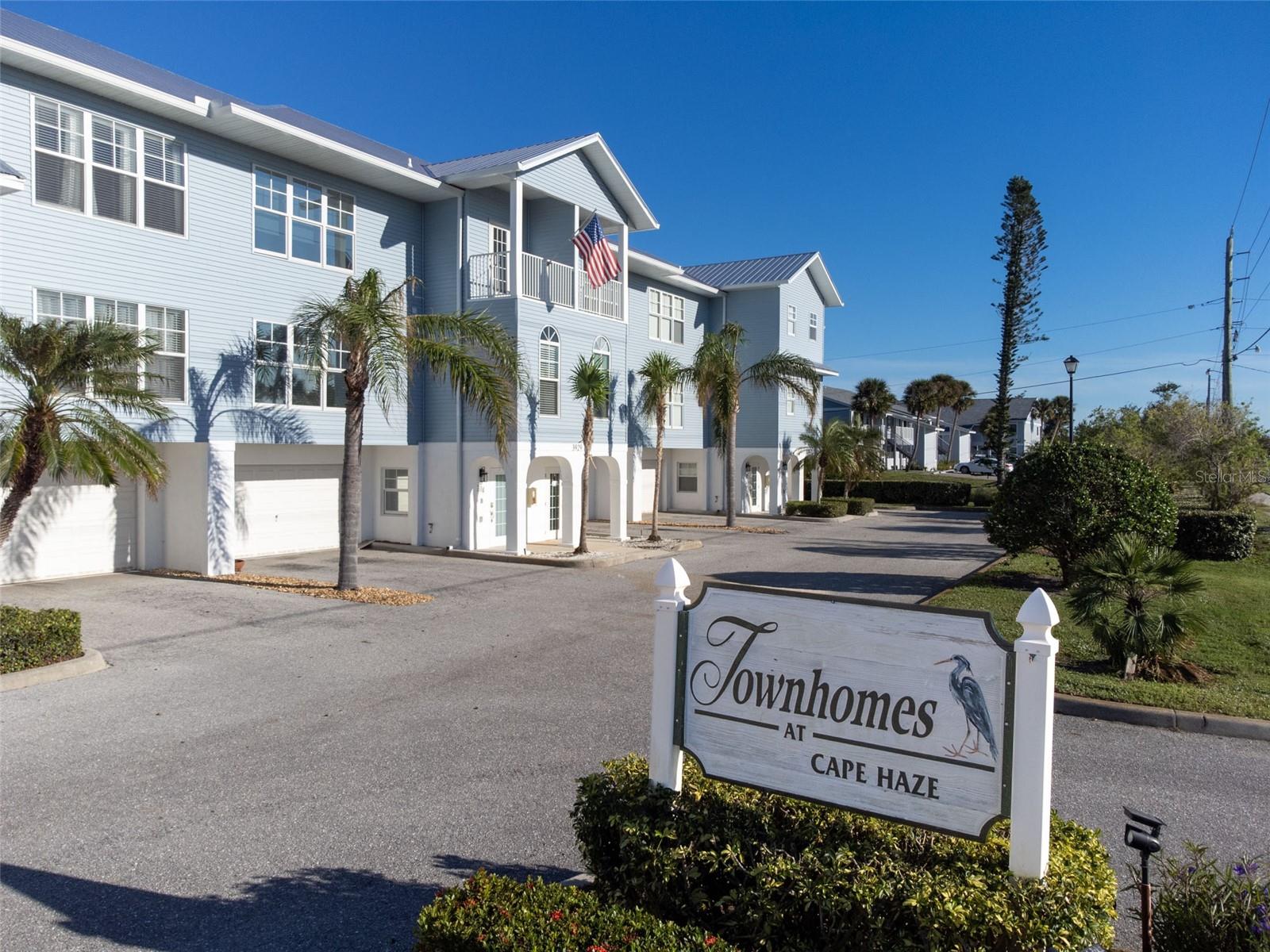 TOWNHOMES AT CAPE HAZE PH2 BLDG6 - Residential