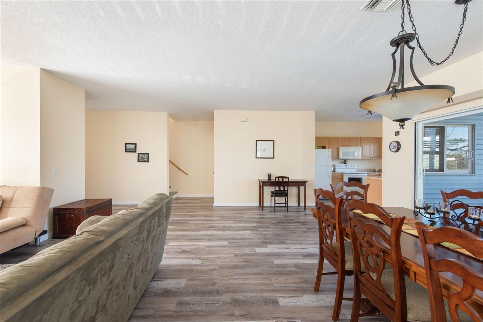 TOWNHOMES AT CAPE HAZE PH2 BLDG6 - Residential