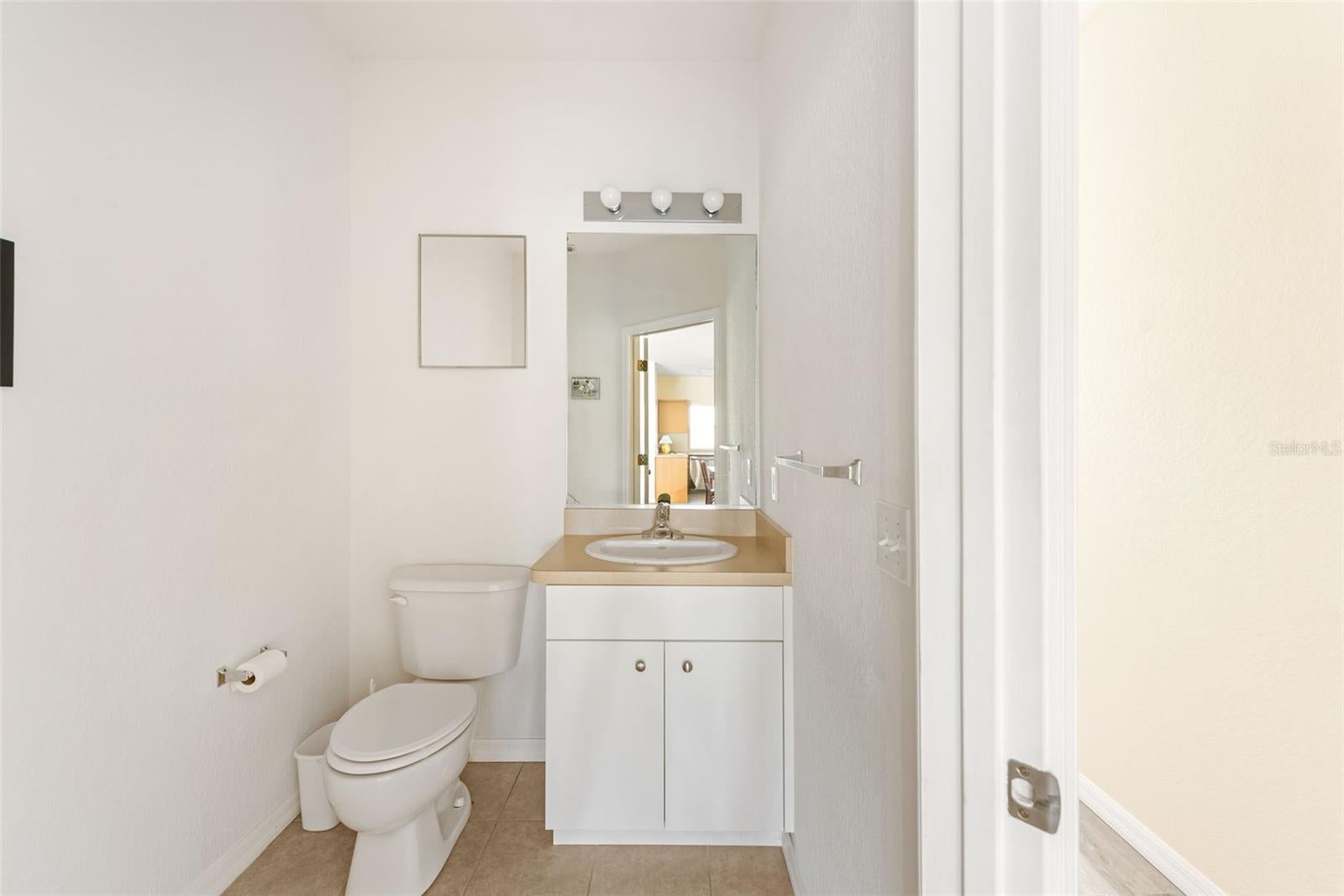 TOWNHOMES AT CAPE HAZE PH2 BLDG6 - Residential