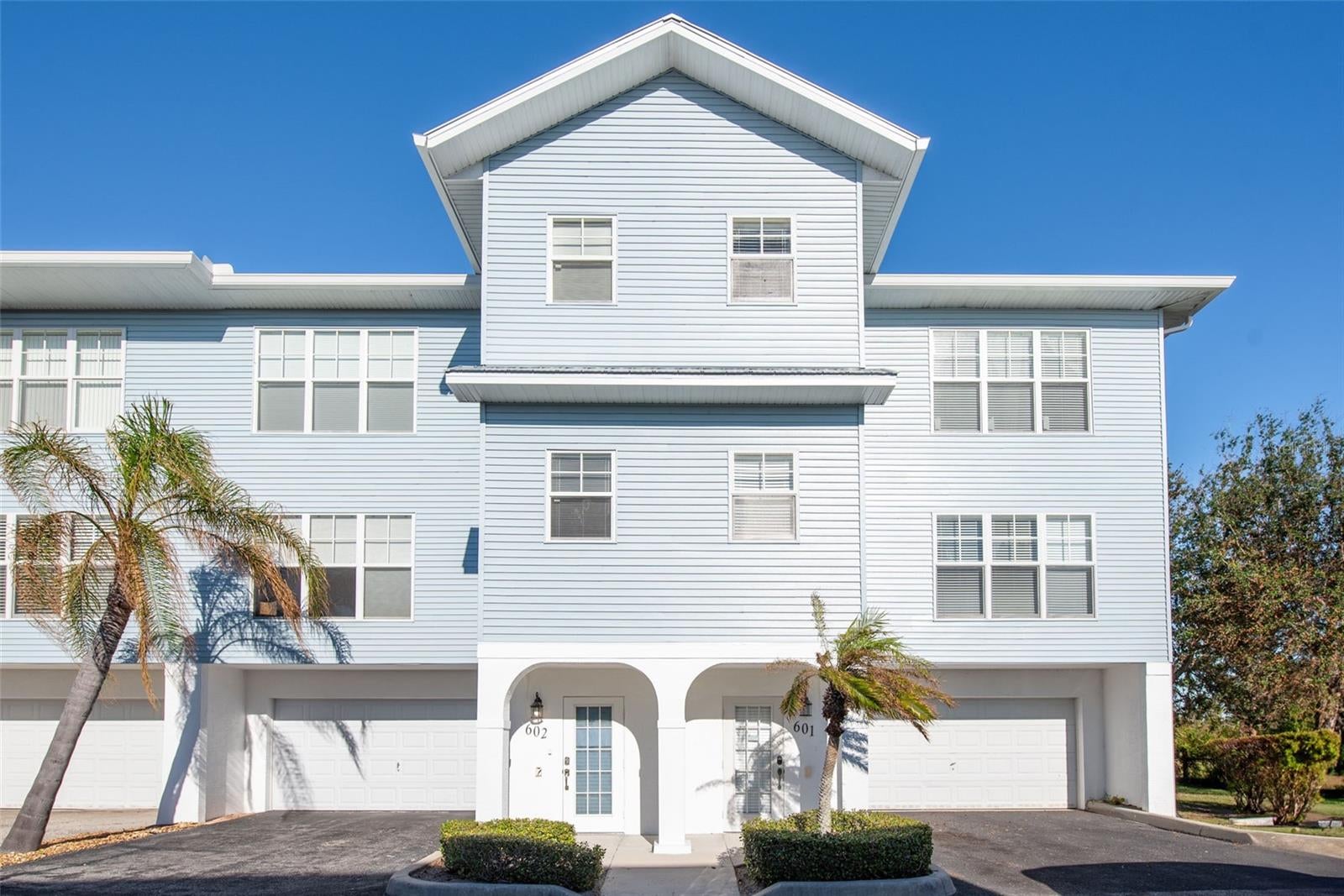 TOWNHOMES AT CAPE HAZE PH2 BLDG6 - Residential