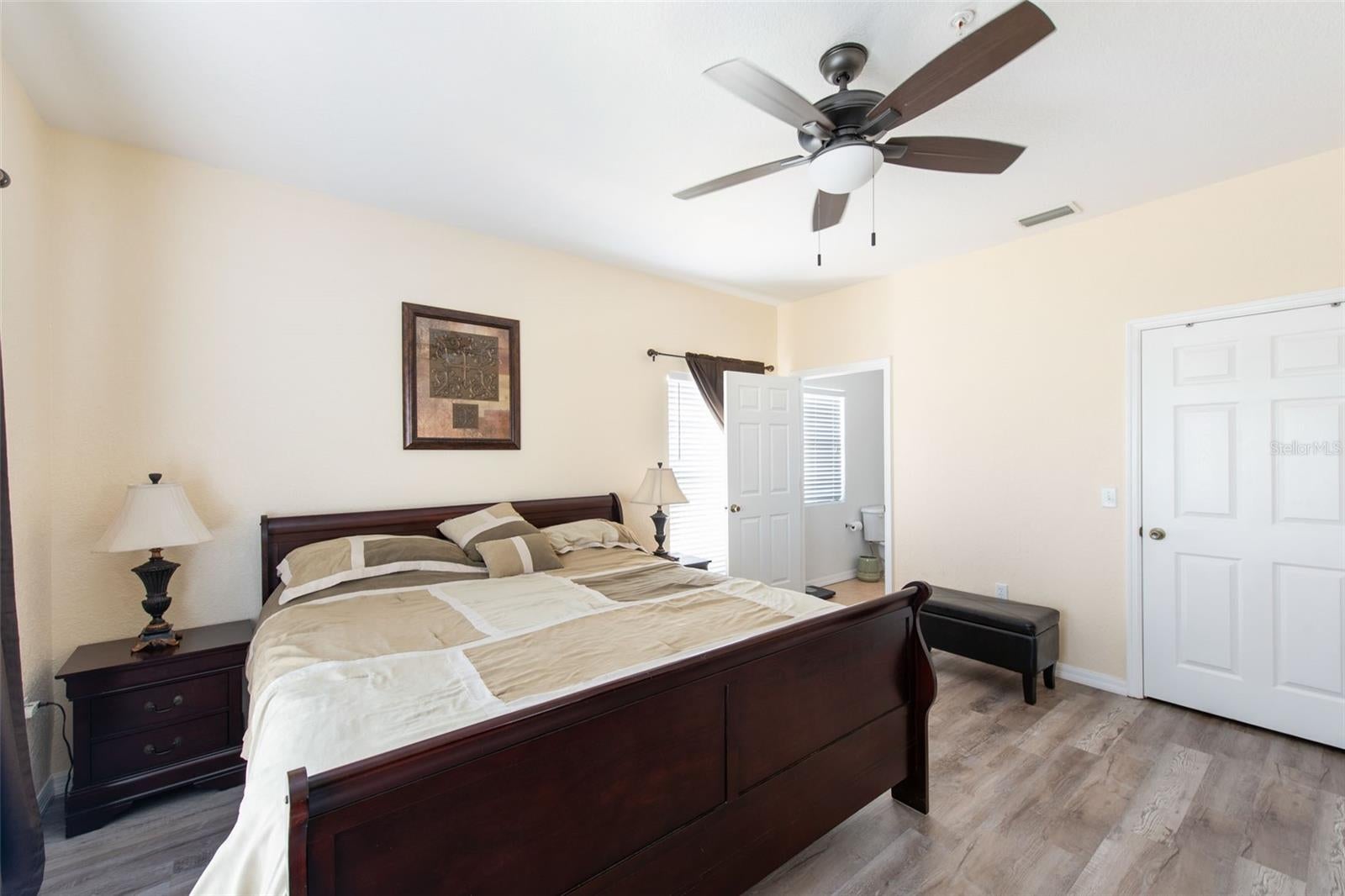 TOWNHOMES AT CAPE HAZE PH2 BLDG6 - Residential
