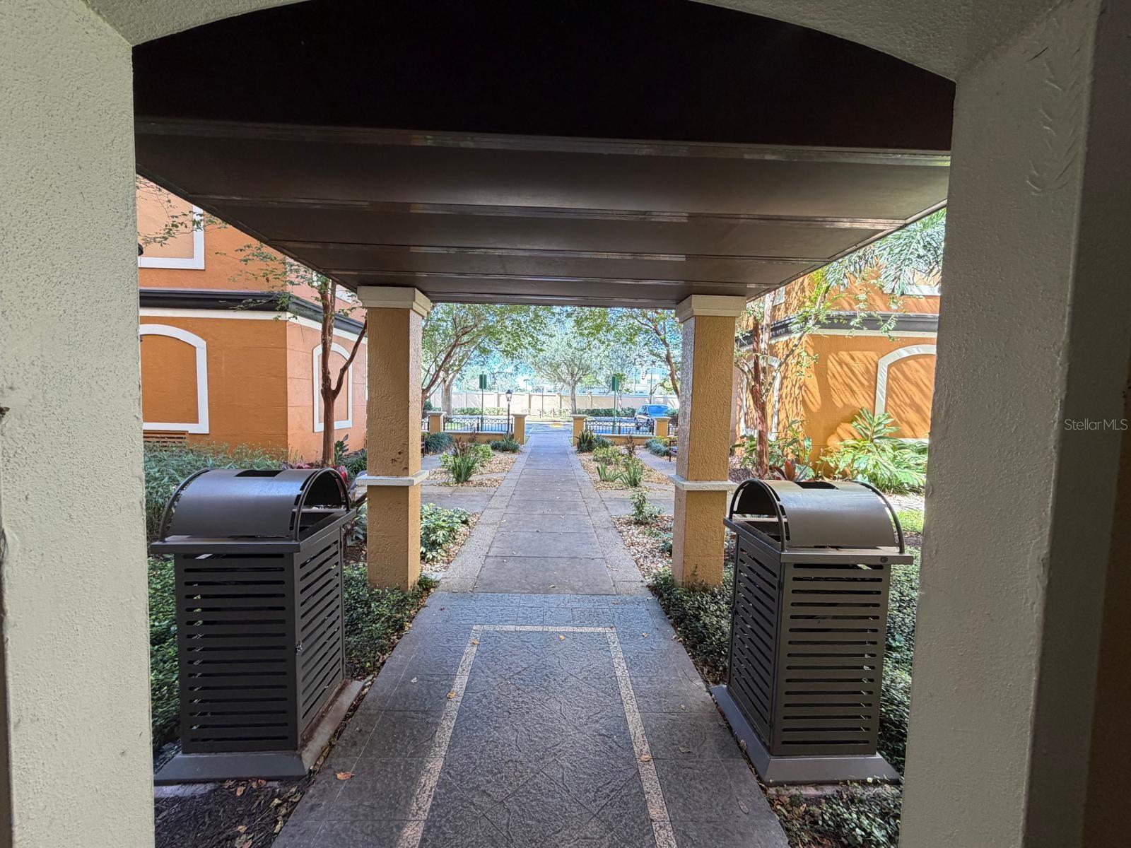 FLORIDAYS ORLANDO RESIDENCE - Residential
