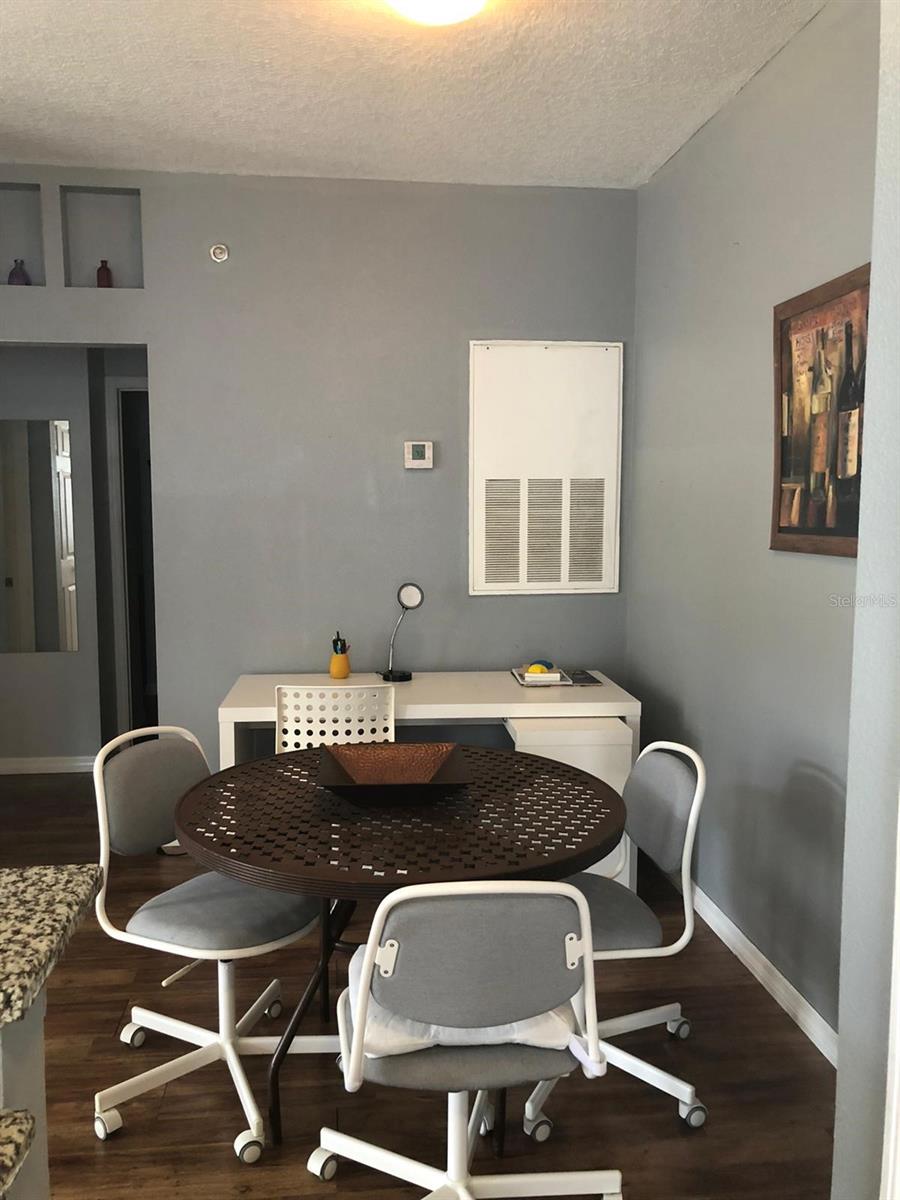 AZUR/METROWEST - Residential