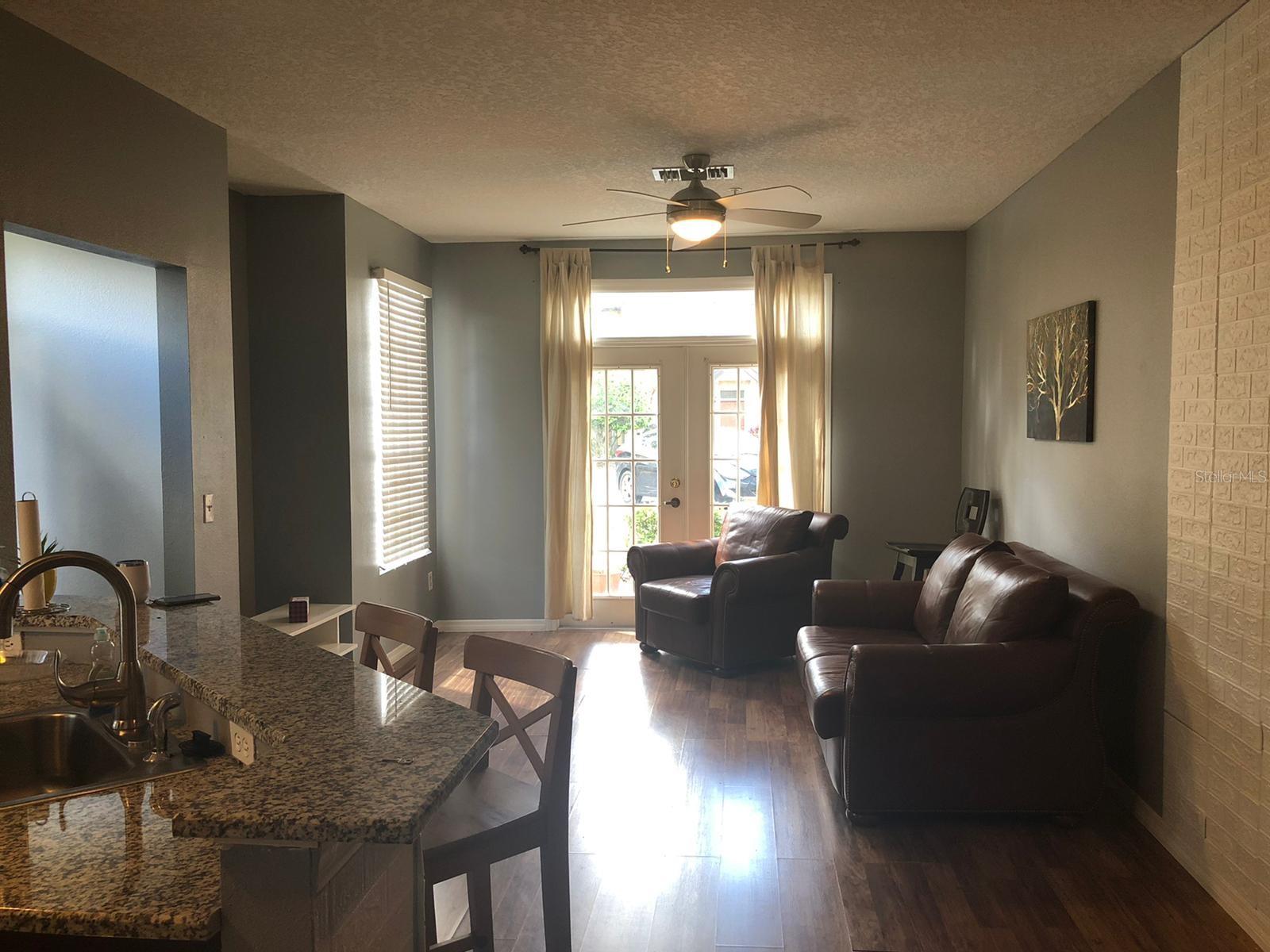 AZUR/METROWEST - Residential