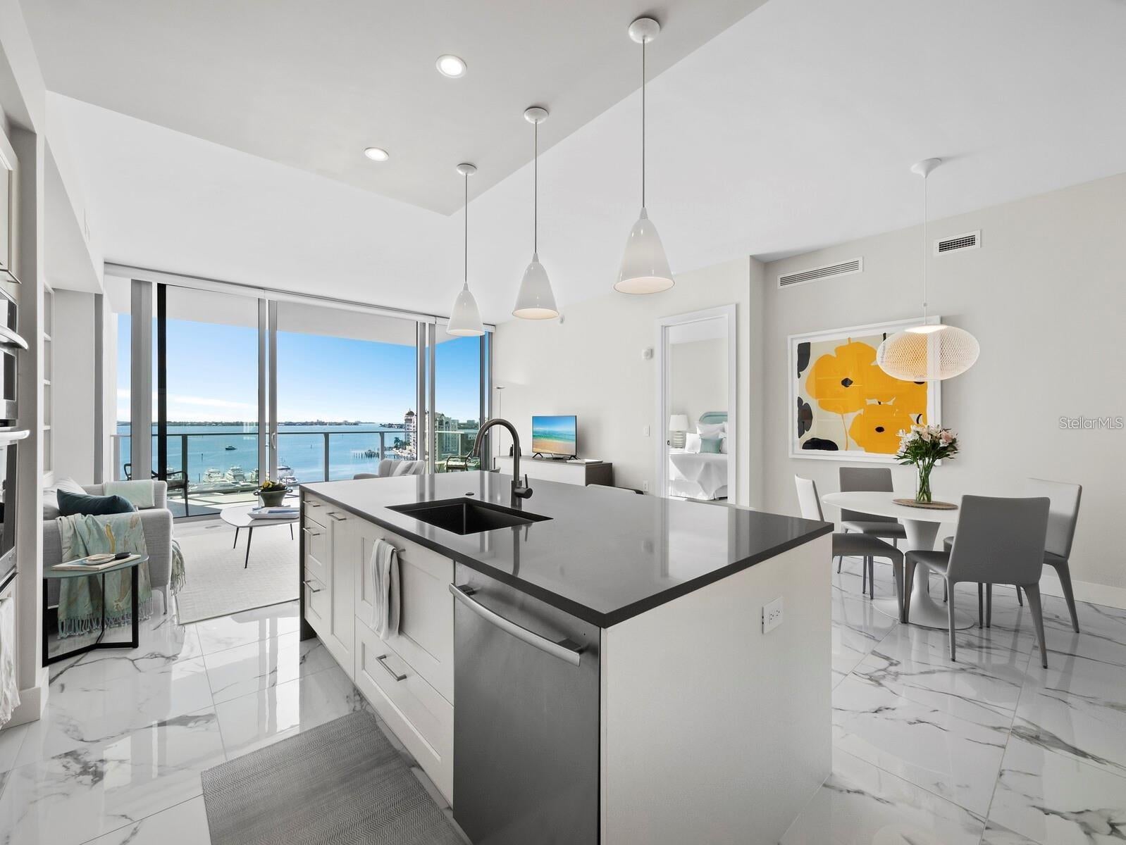 VUE SARASOTA BAY - Residential