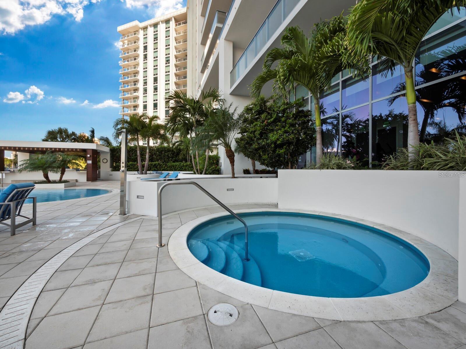 VUE SARASOTA BAY - Residential