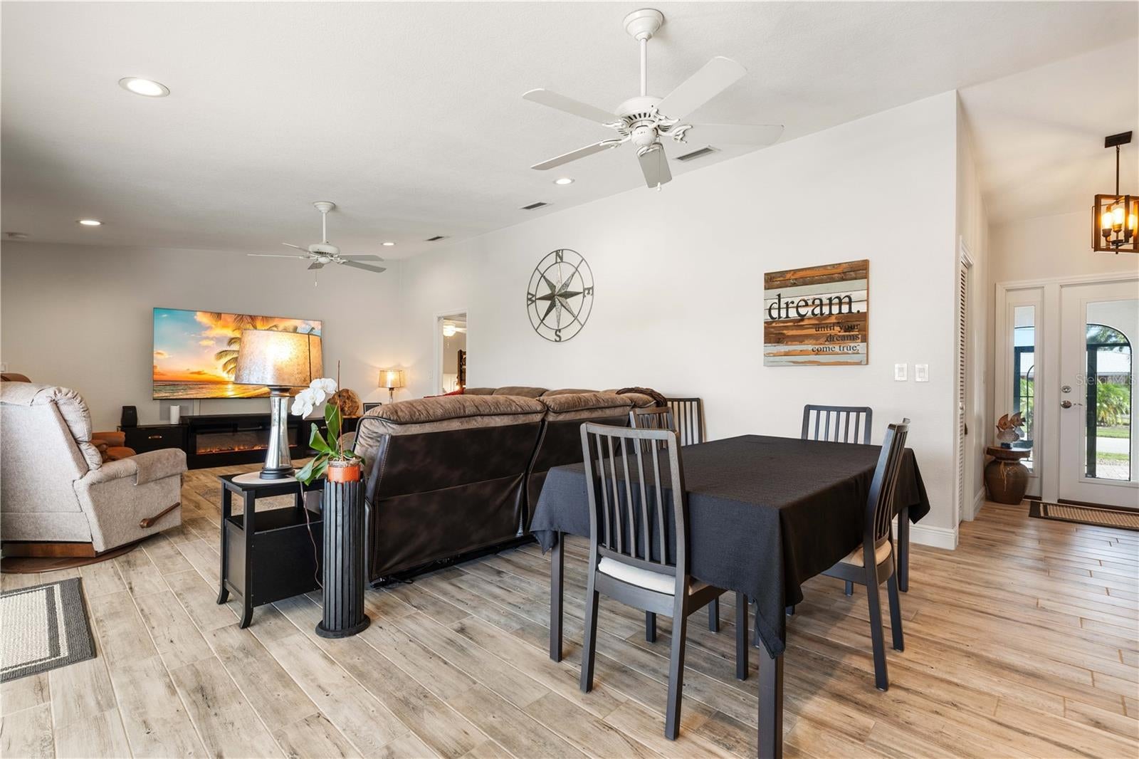 PUNTA GORDA ISLES SEC 05 - Residential