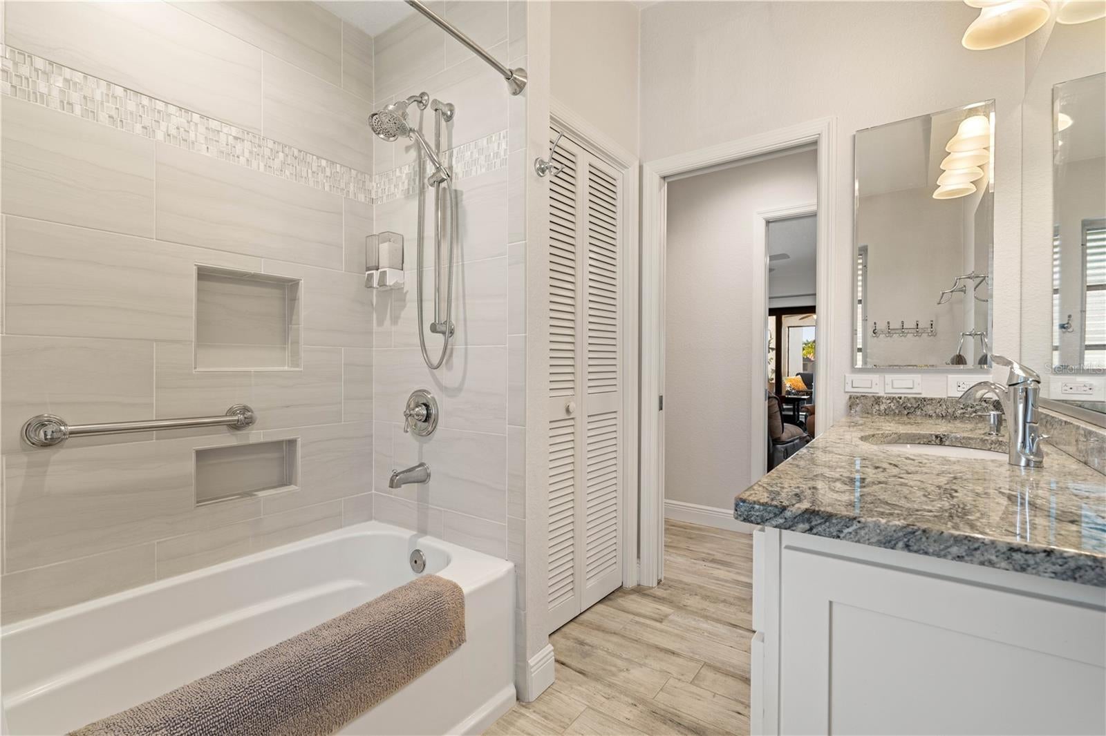 PUNTA GORDA ISLES SEC 05 - Residential