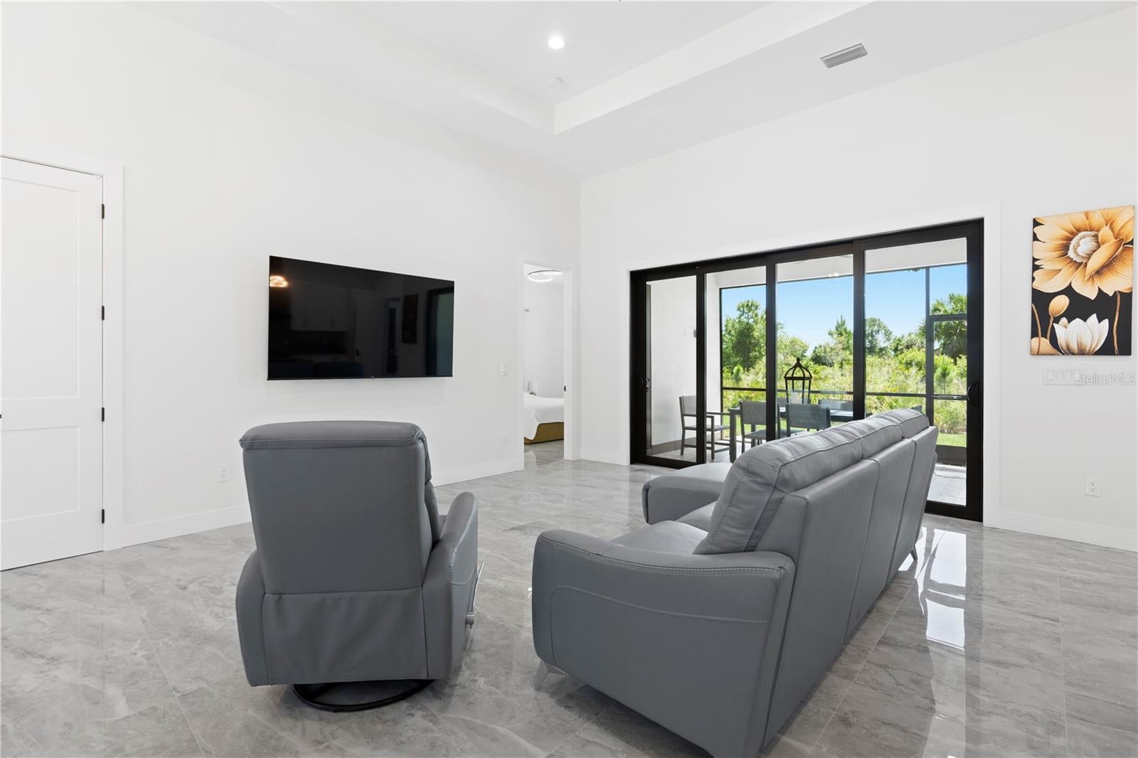 WARM MINERAL SPGS - Residential