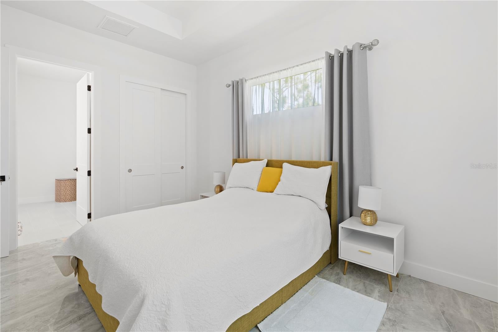 WARM MINERAL SPGS - Residential