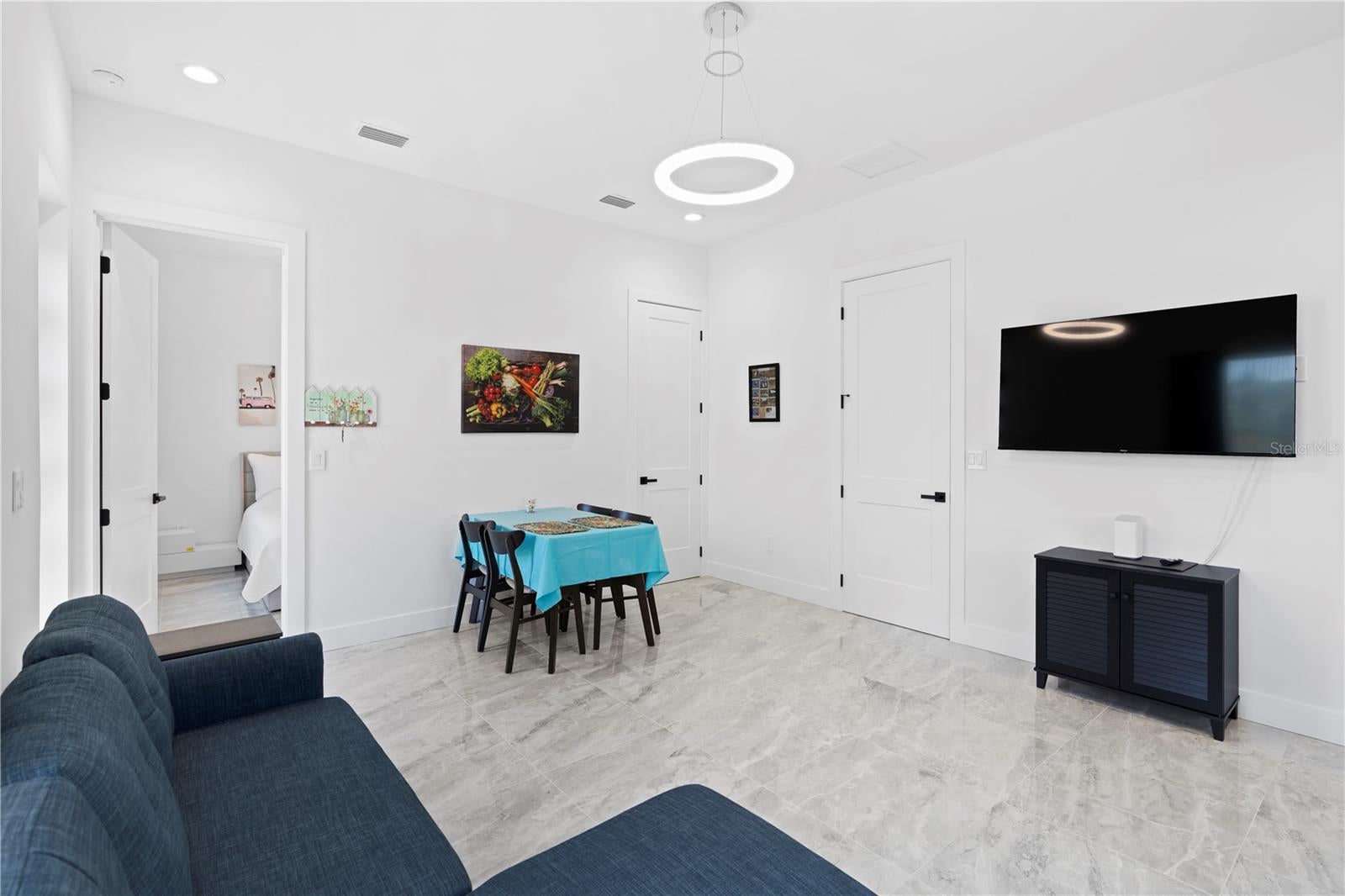 WARM MINERAL SPGS - Residential