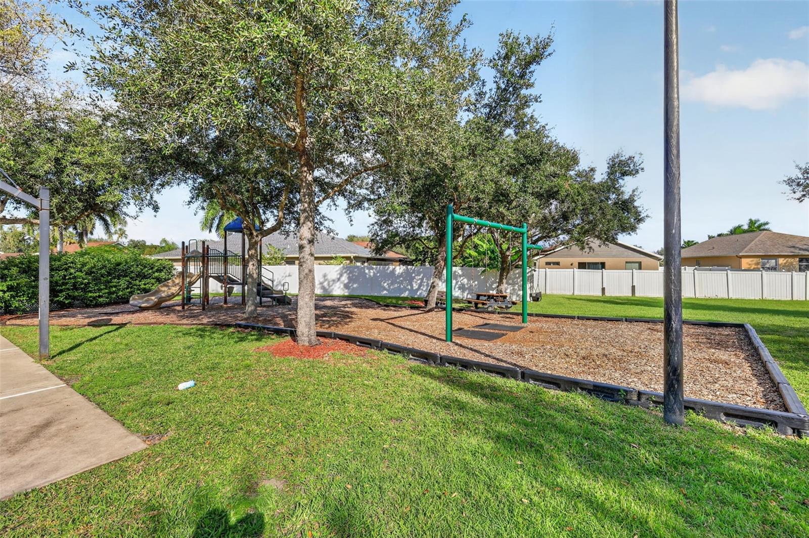 COTTAGES AT BLU VISTA - Residential