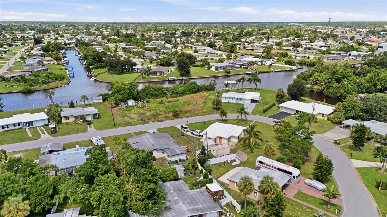 PORT CHARLOTTE SEC 003 - Land