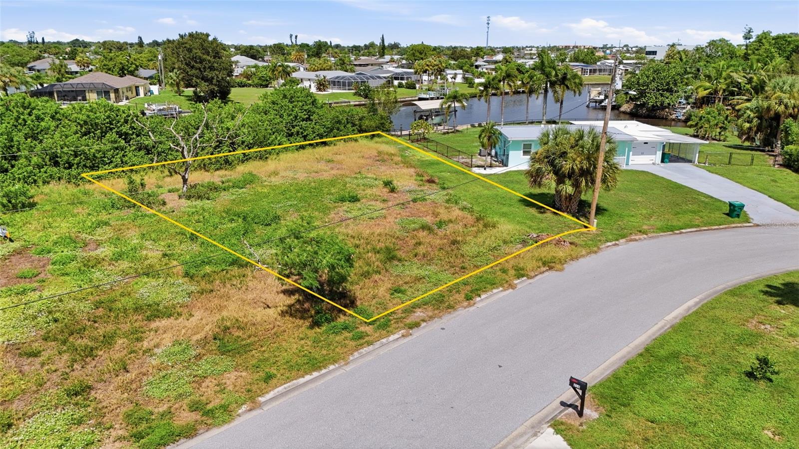 PORT CHARLOTTE SEC 003 - Land