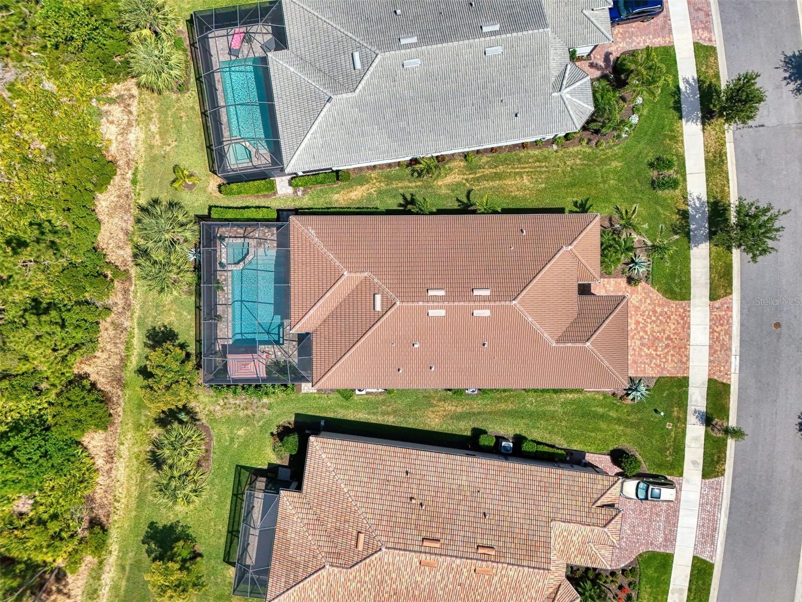 ISLANDWALK/THE WEST VLGS PH 8 - Residential