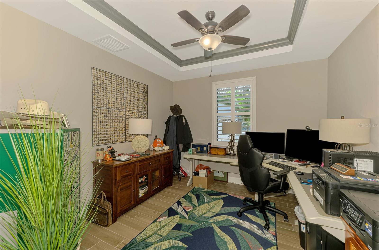 ISLANDWALK/THE WEST VLGS PH 8 - Residential